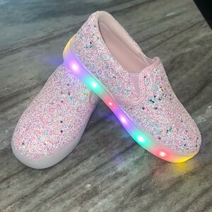 Fabkids glitter slip on light up shoes new 12